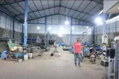 Dijual Gudang di Raya Setu Serang, Kabupaten Bekasi