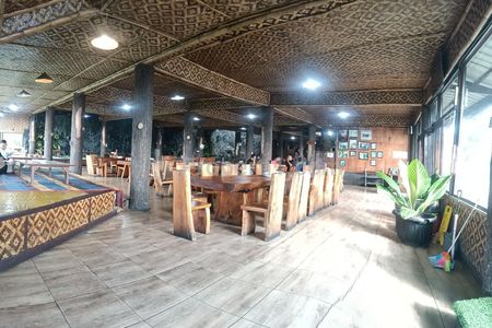 Jual CEPAT Restoran Lokasi STRATEGIS Parkir LUAS Harga MURAH Dekat Kawasan Wisata Lembang Bandung
