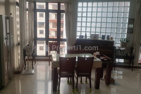 Dijual Apartemen 3 Bedrooms Kosongan di Midtown Residences Jl. TB Simatupang No.20, Cilandak Barat, Jakarta Selatan