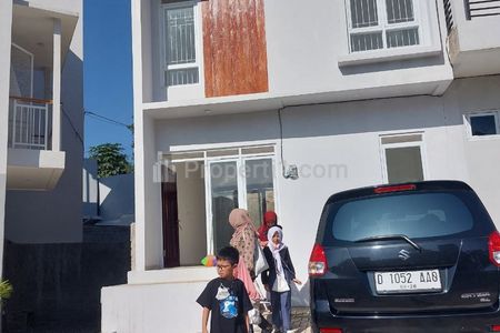 Jual Rumah Baru Bojongkoneng Cikutra Dekat Suci Bandung