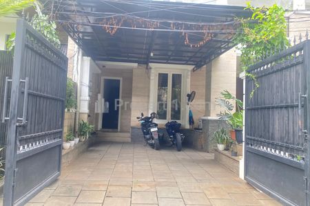 Disewakan Rumah Semi Furnished di Pondok Indah Dekat PIM 3, Jaksel