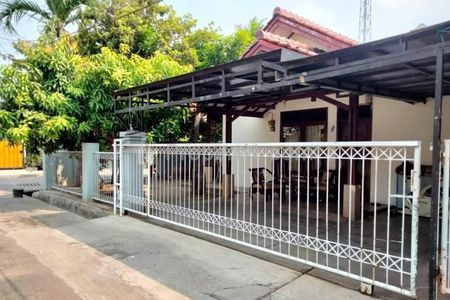 Jual Rumah Klasik Strategis Termurah Dalam Komplek Elit Johar Indah Karawang