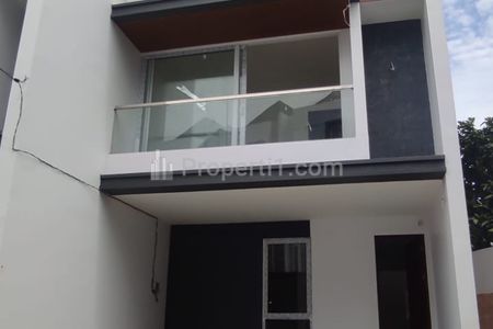 Dijual Rumah Baru Modern di Taman Surya Jakarta Barat