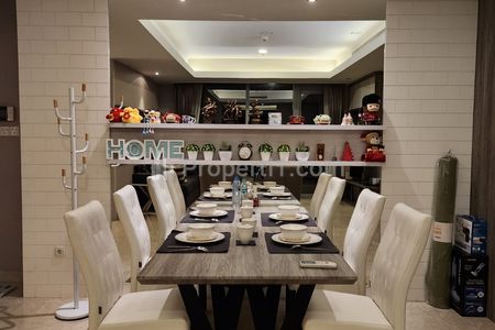 For Rent Apartemen Ciputra World 1 The Residence Ascott (My Home) Jakarta Selatan – 3+1 BR Furnished Good Condition