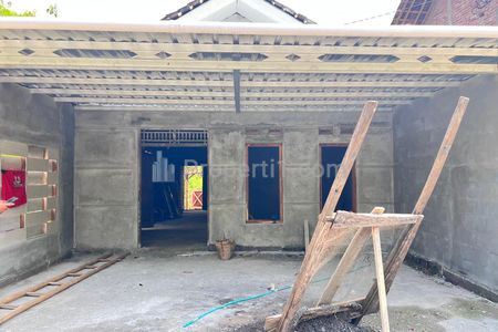 Jual Rumah Baru 225 Juta Cocok untuk Hunian di Mojogedang, Karanganyar