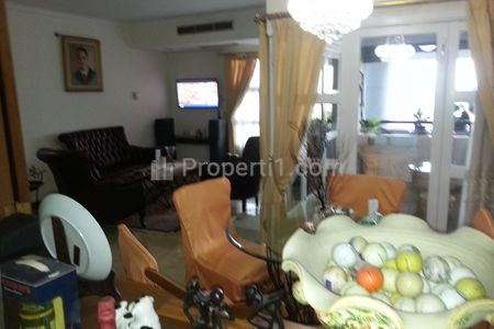 Dijual Cepat Apartemen 3 Bedroom di Grand Tropic Grogol