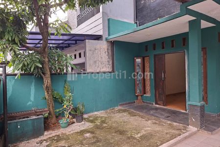 Disewakan Rumah 2 Lantai di Tanah Baru, Depok