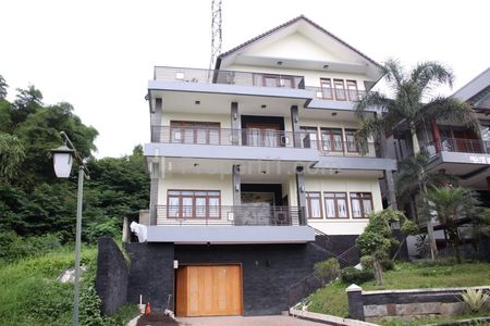 Tampak Muka Rumah
