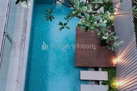 View pool dari atas