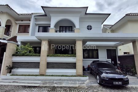 Dijual Rumah Mewah Modern Semi Furnish Dalam Perumahan Elite Jl. Godean Km 1 Yogyakarta Dekat Malioboro, Tugu Jogja