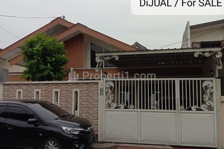 MURAH LUAS Dijual 300 m2 Rumah Baruk Utara - Kedung Baruk - Rungkut Surabaya Timur Dekat UPN, Raya MERR