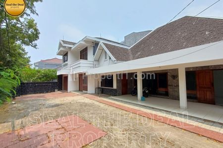 Disewakan Cepat Rumah Bisa untuk Kantor di Area Kebayoran Baru/Senayan/Blok M Jakarta Selatan STD642