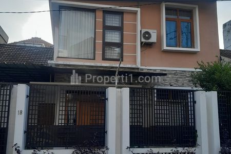 Dijual Rumah Terawat Semi Furnished di Jl Venus Metro Margahayu Dekat RS Al Islam Bandung