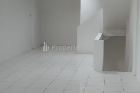 Disewakan Ruko di Area Mh Thamrin, Panunggangan, Pinang, Kota Tangerang