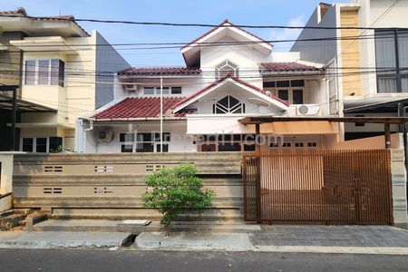 Jual Rumah Mewah di Komplek Pondok Indah Alam Segar Jakarta Selatan
