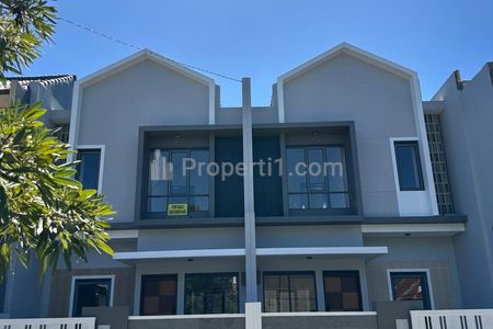 Jual 2 Unit Rumah Baru Mewah Di Mainroad Jl Soekarno Hatta Komplek Aria Graha