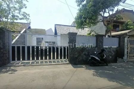 Jual Rumah di Ciateul Tengah Kota Bandung - Tanah Luas Harga Murah