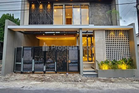 Jual Rumah Baru Mewah Modern Full Furnish Seputar Candi Sambisari Kalasan Yogyakarta