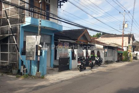 Disewakan Rumah Strategis Pinggir Jalan Candi Gebang Condongcatur Yogyakarta Dekat AMIKOM, FE UII, UPN