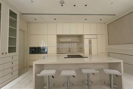 Disewakan Apartment The St. Regis Jakarta Residences di Jakarta Pusat - 3 Bedrooms Furnish