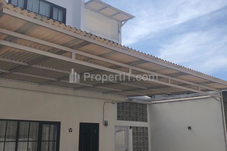 Dijual Rumah Second Bagus di Cihanjuang Bandung Dekat Pemkot Cimahi