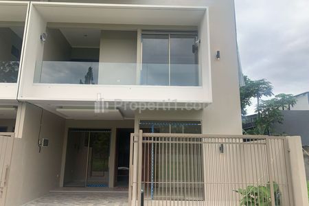 Dijual Rumah Siap Huni di Bandung Utara - Bonus Jacuzzi Pantry Ada Balkon dan Rooftop
