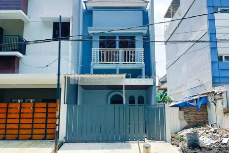 Rumah Dijual Perumahan Kertomenanggal Gayungan Surabaya Selatan