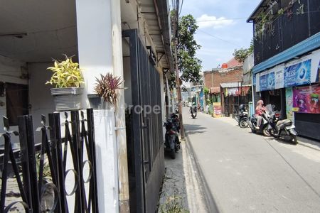 Jl. Depan Rumah