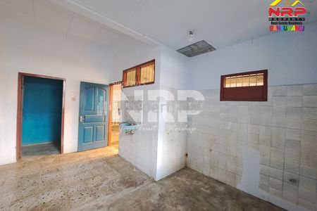 Disewakan Rumah + Gudang Strategis di Jalan Gatot Subroto, Banyuwangi Dekat Pelabuhan Ketapang