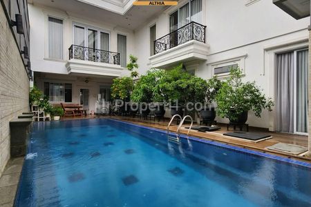Kolam Renang
