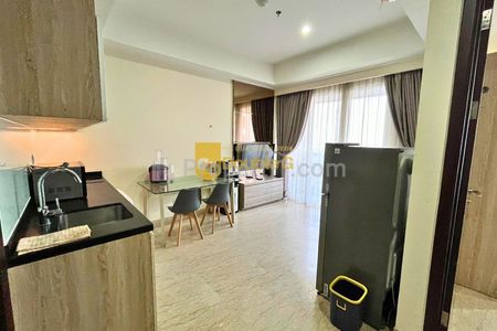 For Rent Apartemen Menteng Park Tower Emerald (Private Lift) - 2 Bedrooms Full Furnished, Dekat TIM, RSCM, Bunda Hospital, dan Kampus UI Salemba