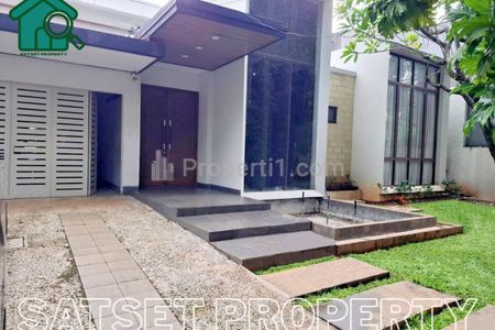 Disewakan Bagus Rumah di Area Menteng Jakarta Pusat SSP608