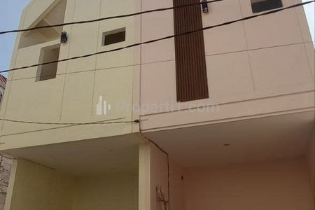 Dijual Rumah Inden 2 Lantai di Ciracas, Jakarta Timur