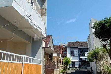 Juall Rumah Kost Exclusive Murah Lengkap Water Heater AC dll Full Penghuni di Tegalgondo, Karangploso, Malang