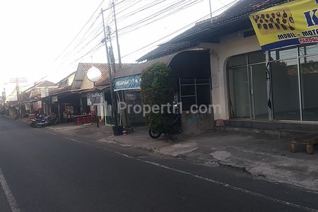 Disewakan Kios untuk Tempat Usaha / Tempat Tinggal / Kantor / Gudang di Caturtunggal, Depok, Sleman, Yogyakarta