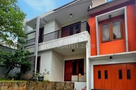 Dijual Rumah Siap Huni di Bukit Duri Utara, Tebet, Jaksel, Lebar Jalan 2 Mobil