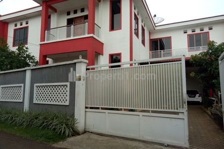 Tampak depan 