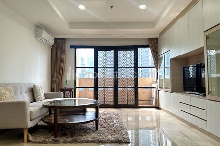 Sewa Apartment at Kusuma Chandra - Type 3+1 BR Full Furnished and Newly Renovated - Strategic Location in South Jakarta