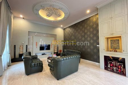 Dijual Rumah Hook 2,5 Tingkat Siap Huni di Komplek Cemara Asri Medan