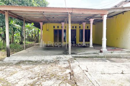 Jual Rumah 275 Juta Siap Huni di Kerjo, Karanganyar, Jawa Tengah
