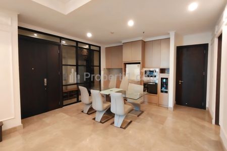 Jual MURAH Apartemen Residence 8 Senopati 3 Bedroom Private lift size 180 m2