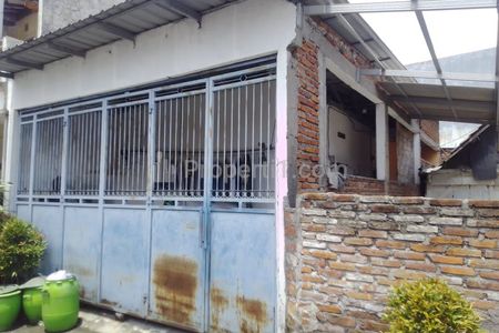 Rumah Dijual Cocok untuk Kost di Simo Sidomulyo Petemon Sawahan Surabaya Selatan