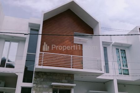 Jual Villa Modern Scandinavian 2 Lantai di Beji Mojorejo Kota Wisata Batu