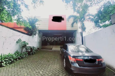 Sewa Ruko Berserta Office Space di Mampang Prapatan Raya 88, Mampang Prapatan, Jakarta Selatan
