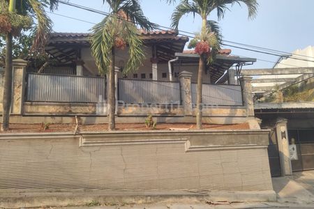 Jual Rumah Luas dan Mewah di Kapitan Raya, Sukatani, Tapos, Kota Depok