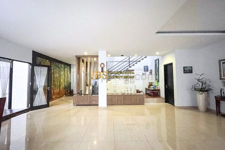 Dijual Cepat Rumah Hook Komplek Royal Sumatera Cluster Topaz, Medan
