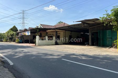 Dijual Tanah Datar View Sawah 432m² di Sambirejo Sragen