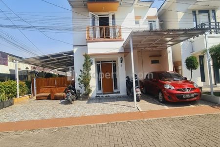 Dijual Rumah Hook Full Furnished Terawat di Perumahan La Margas Residence Bandung