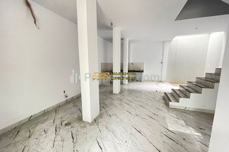 Jual Rumah 2 Tingkat Siap Huni di Komplek Jewel Residence Jalan Sidorukun - Medan