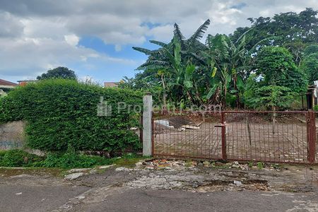 Jual Tanah 1750 m2 SHM Harga Super Murah Super Strategis Dekat Sekolah Mall Pertokoan dan Alun-alun di Sayap Jalan Samarang Garut